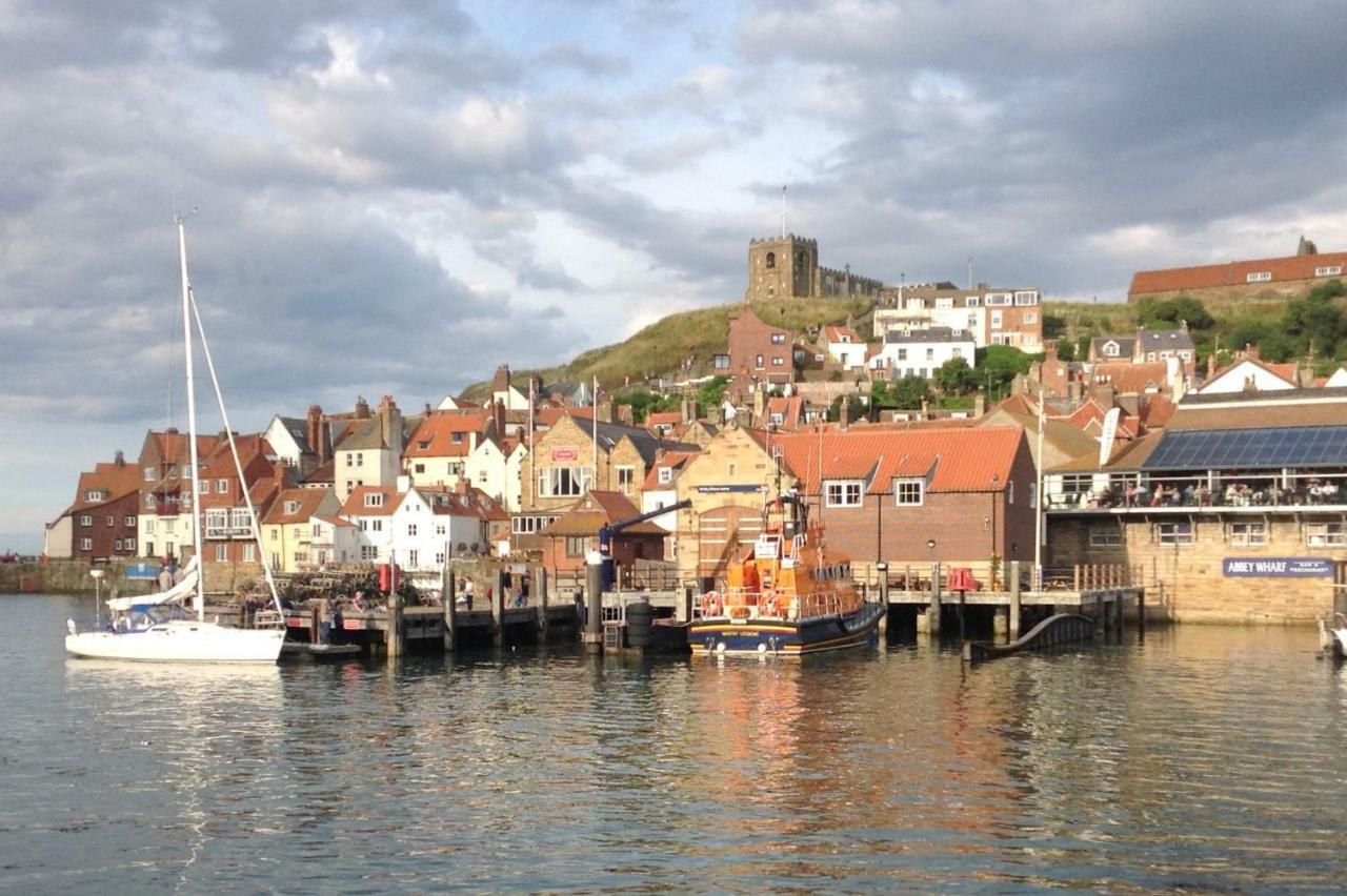 See Glympse Whitby Eksteriør bilde
